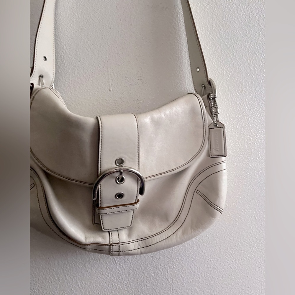 Vintage Soho coach bag